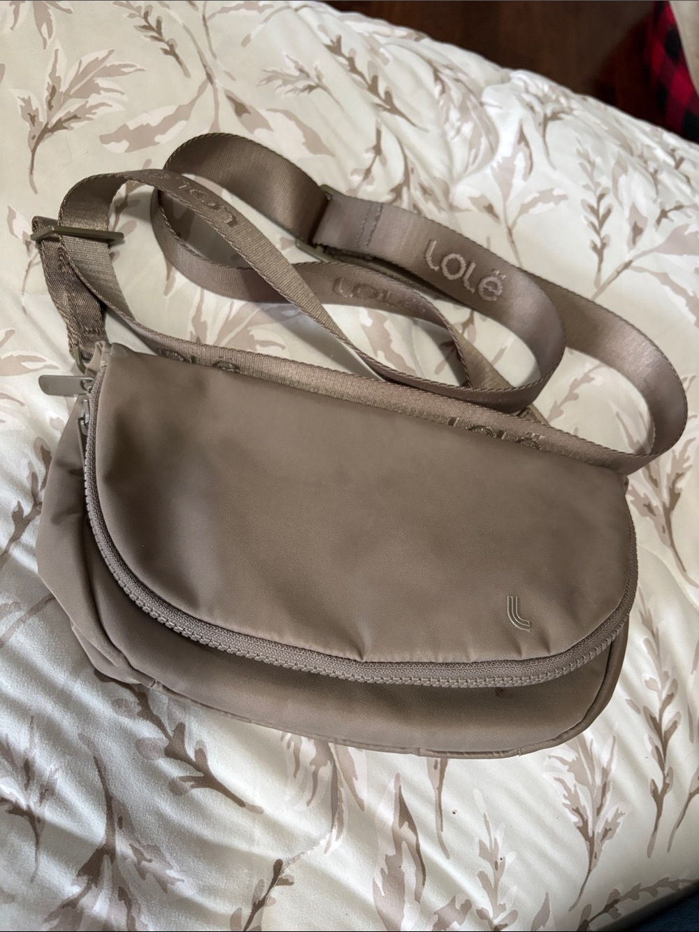 Lole Crossbody bag
